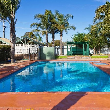 Sandhurst Motel Carrum Downs Dış mekan fotoğraf